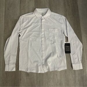 Fabletics The Dash Longsleeve Stretch Button up breathable shirt